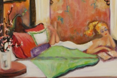 BLOND WITH A BOOK
